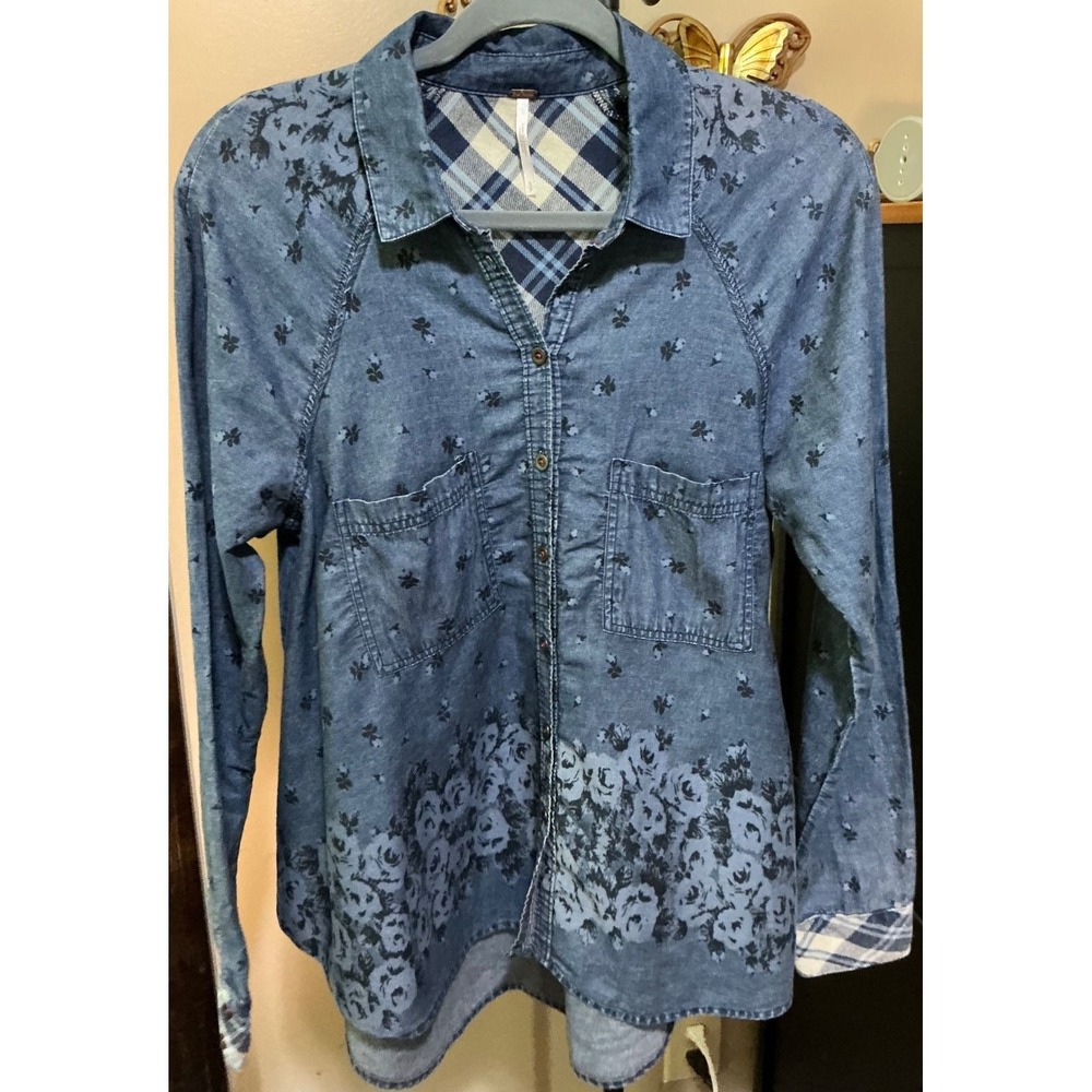 Free People Blue Floral Plaid Mixed Media Chambray Button Down Shirt Small